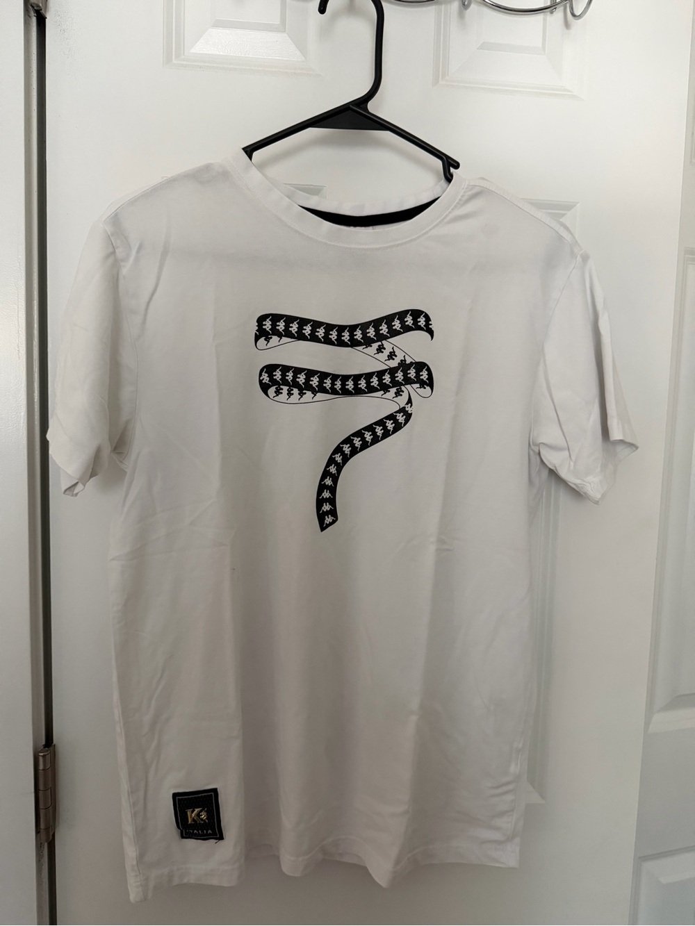 Kappa Women's Shirt in Medium